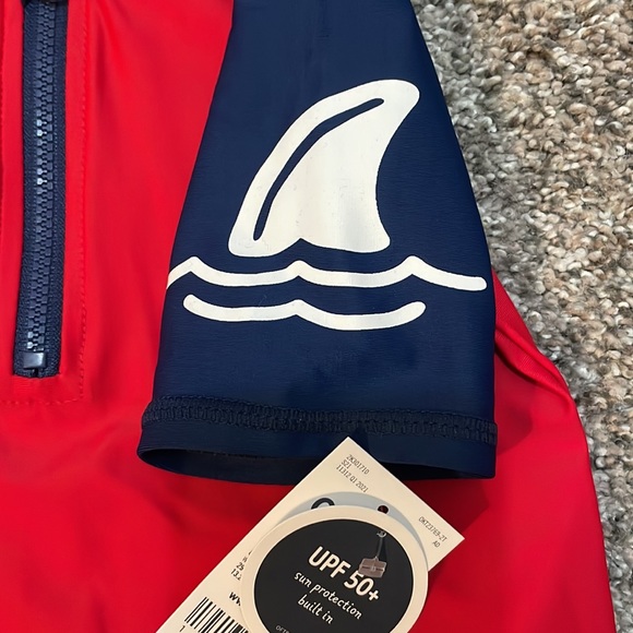 OshKosh B’Gosh Toddler Swim Rash Guard Top - Picture 3 of 6